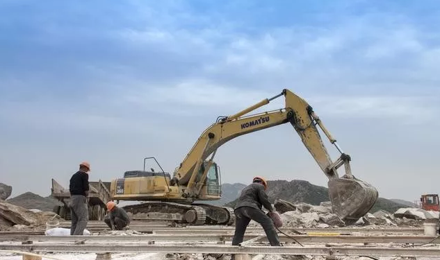 Granite quarrying method